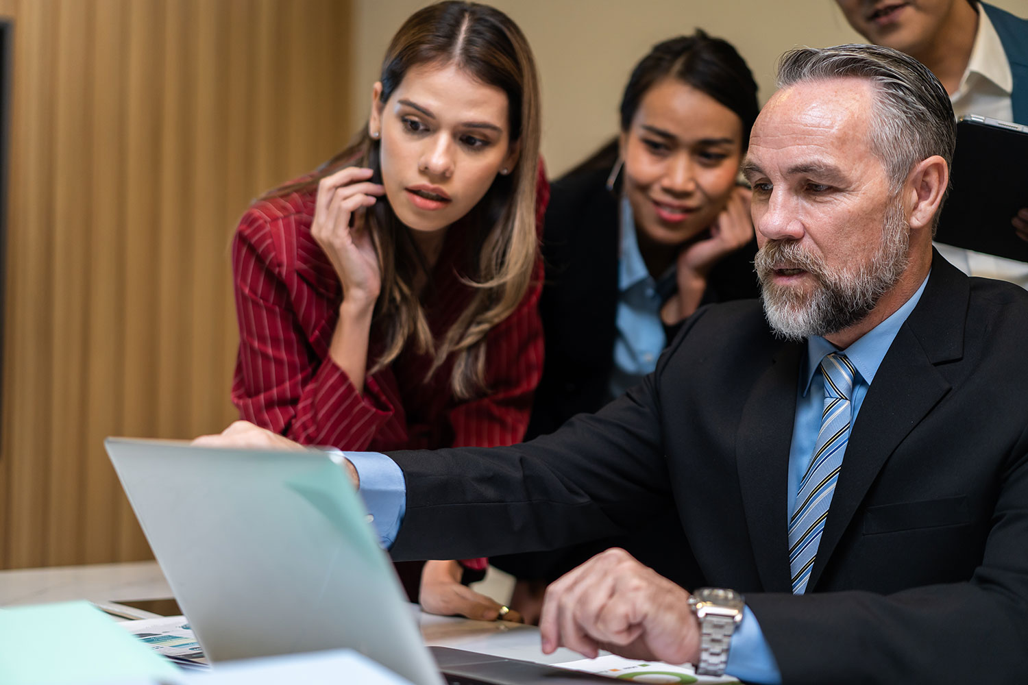 legal professionals reading a court deposition summary